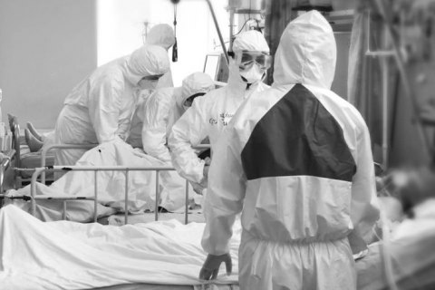Виплати від Національної служби здоров’я: майже 45 тис грн у середньому на одного госпіталізованого пацієнта з COVID-19