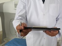 Під час надзвичайного стану клініки працюватимуть у звичайному режимі, обмеження надання медпослуг не буде – Ляшко