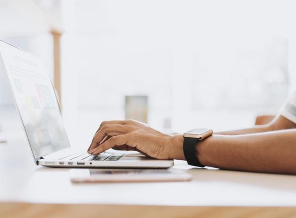 Полезные ссылки от Минздрава во время войны: как найти работающую аптеку