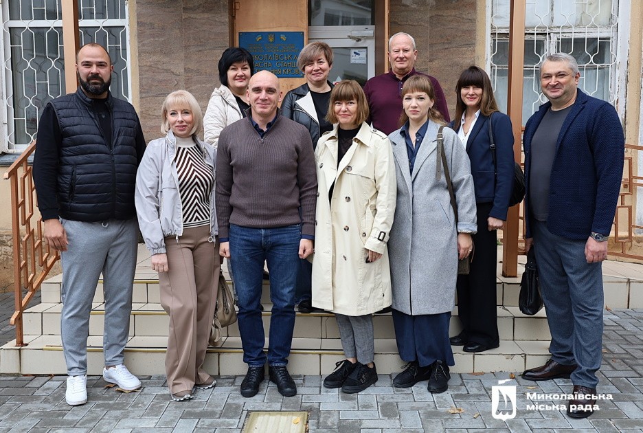 Осінній день донора в Миколаєві: до акції, що рятує життя, долучились співробітники міської ради