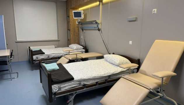 В Охматдиті відкрили стаціонарне відділення фізичної та реабілітаційної медицини
