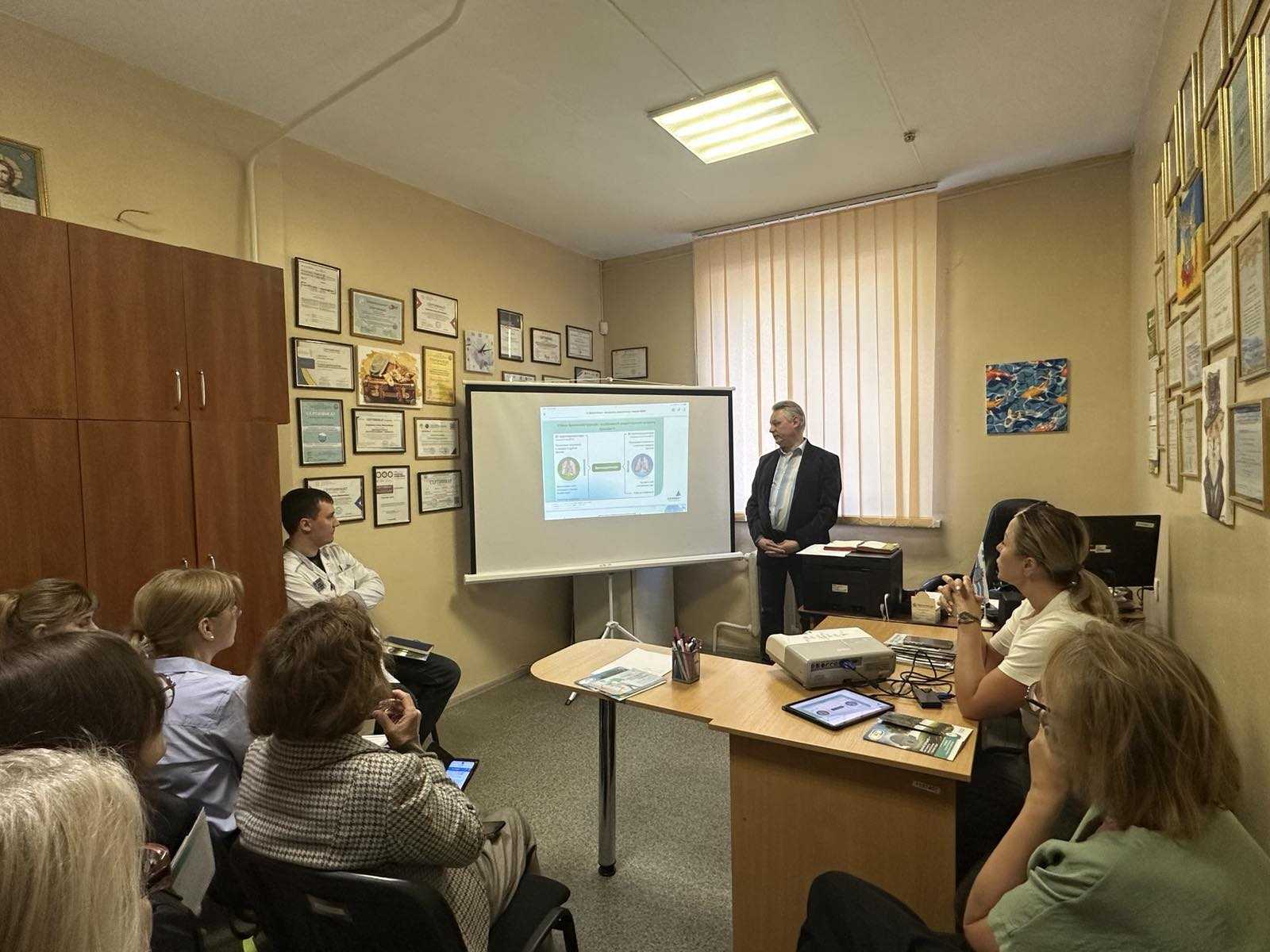 "Діагностика та лікування пацієнтів з хронічним обструктивним захворюванням легень. Важливість базисної терапії. Виписка рецептів за Урядовою програмою "Доступні ліки"