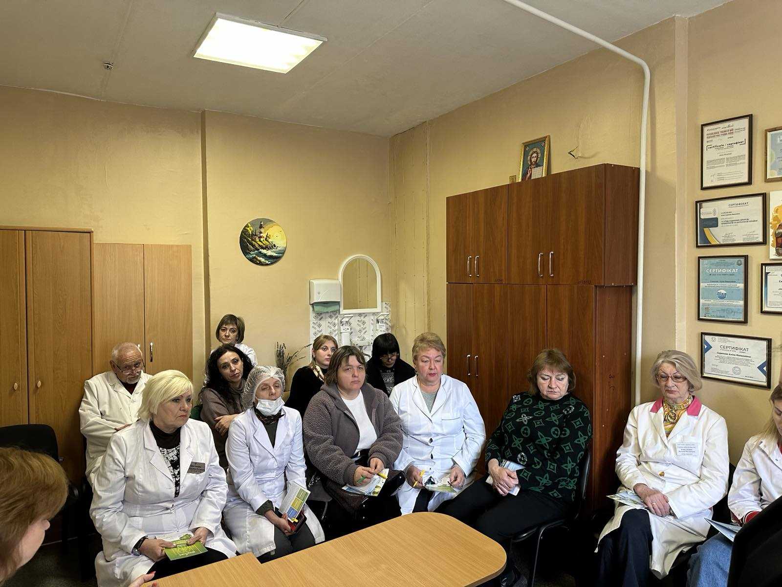 Лекція на тему: "Реккурентні неускладнені інфекції сечової системи у жінок"